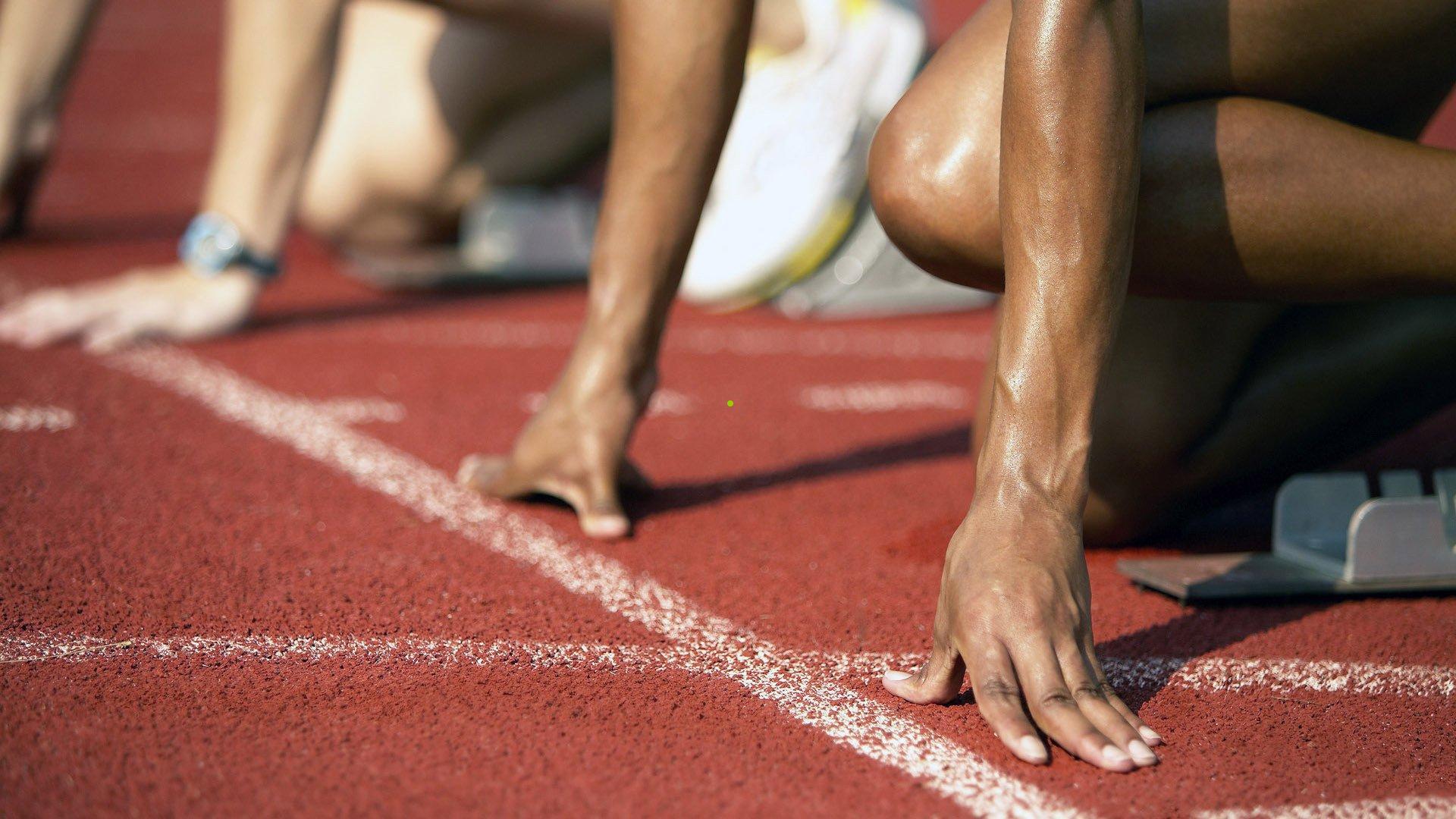 纳格尔斯曼赞誉格纳布里，健康体魄与稳定出场助推状态巅峰